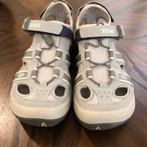 ❤️NEW! TEVA Omnium Sandals Women’s Size 9.5 NWOT